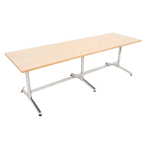 Hansfurniture Studio provides quality cafe tables in India