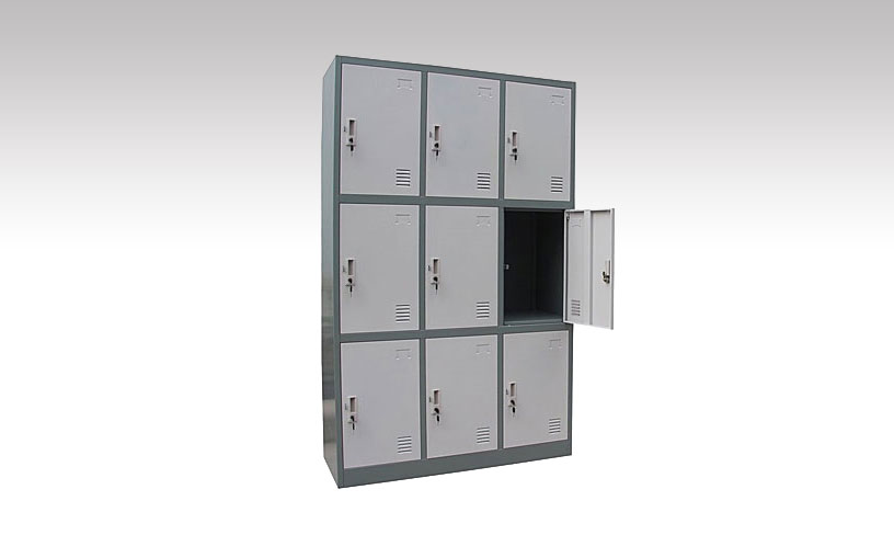 9 door personal locker in Gwalior